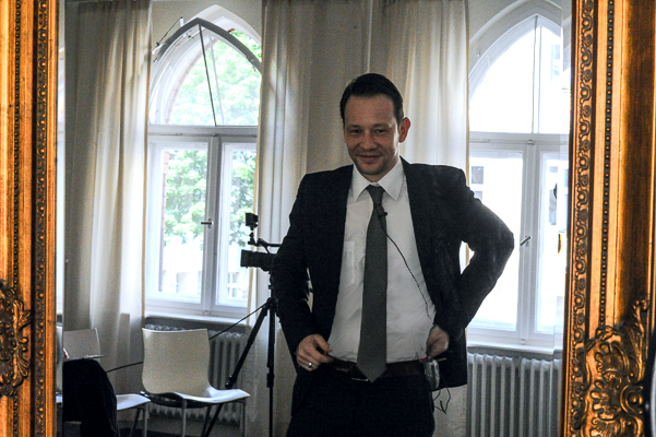 Die geheimen Regeln der Kommunikation im Büro lernen durch Coaching